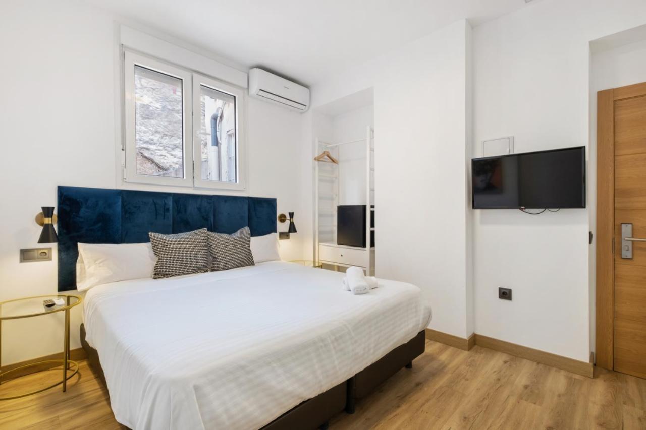 Malaga City Suites Buitenkant foto