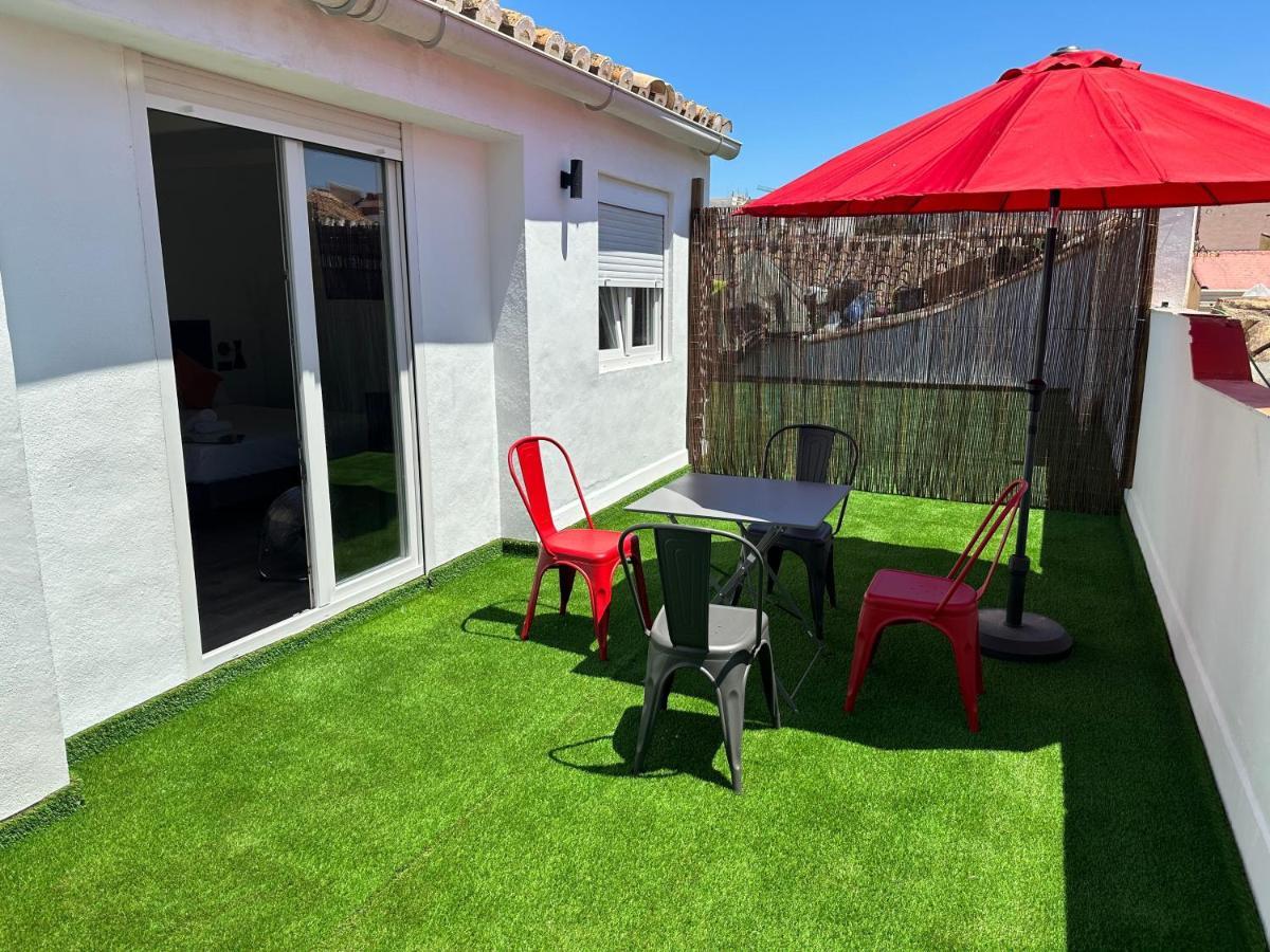 Malaga City Suites Buitenkant foto