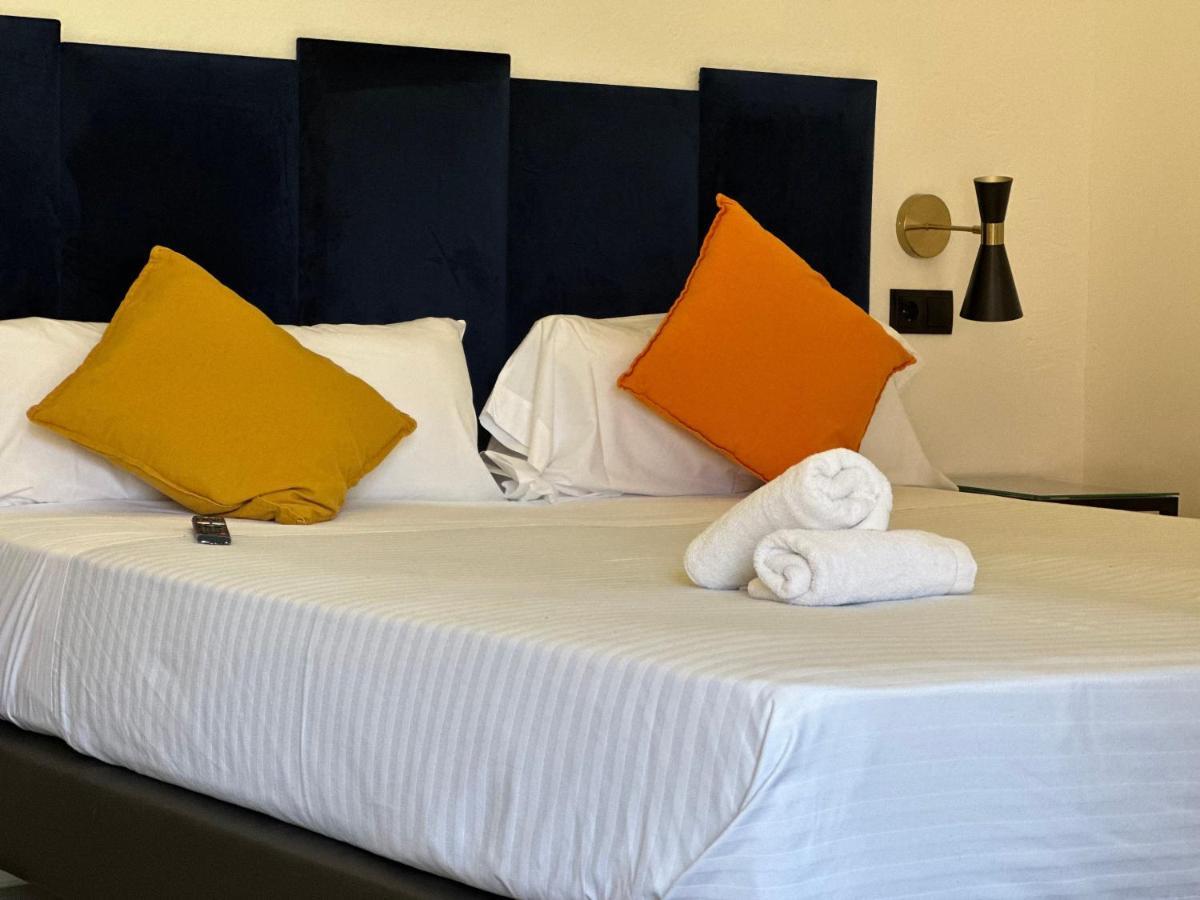 Malaga City Suites Buitenkant foto